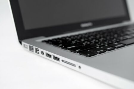 Chrome 128 gives trusted web apps access to USB ports